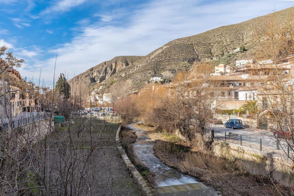 Bonito Apartamento En Monachil Pueblo Exterior foto